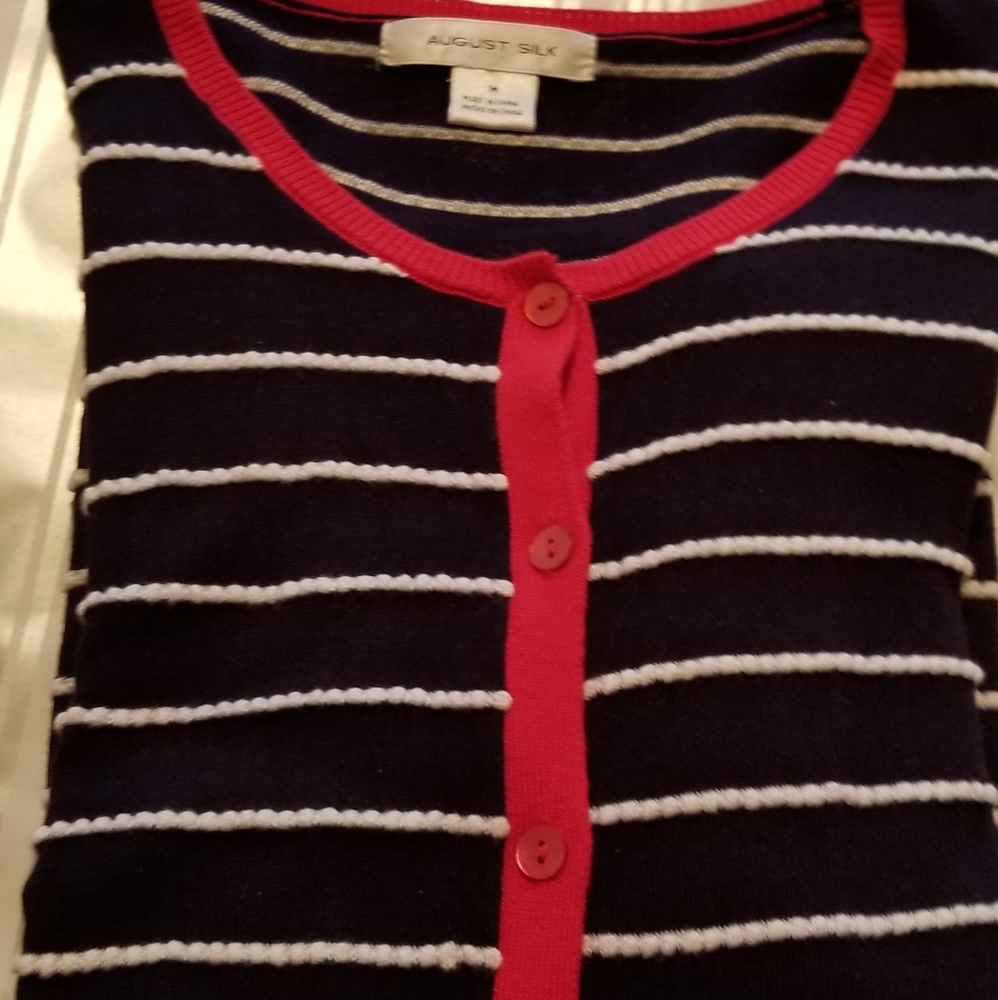 August silk sweater size M